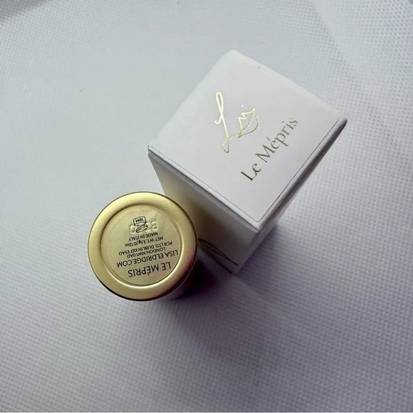 LISA ELDRIDGE BEAUTY LUXURIOUSLY LUCENT LIP COLOUR Le Mépris - Picture 2 of 3